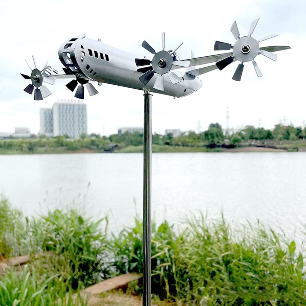 Mulino a vento artigianale a forma di aereo B-29 Superfortress